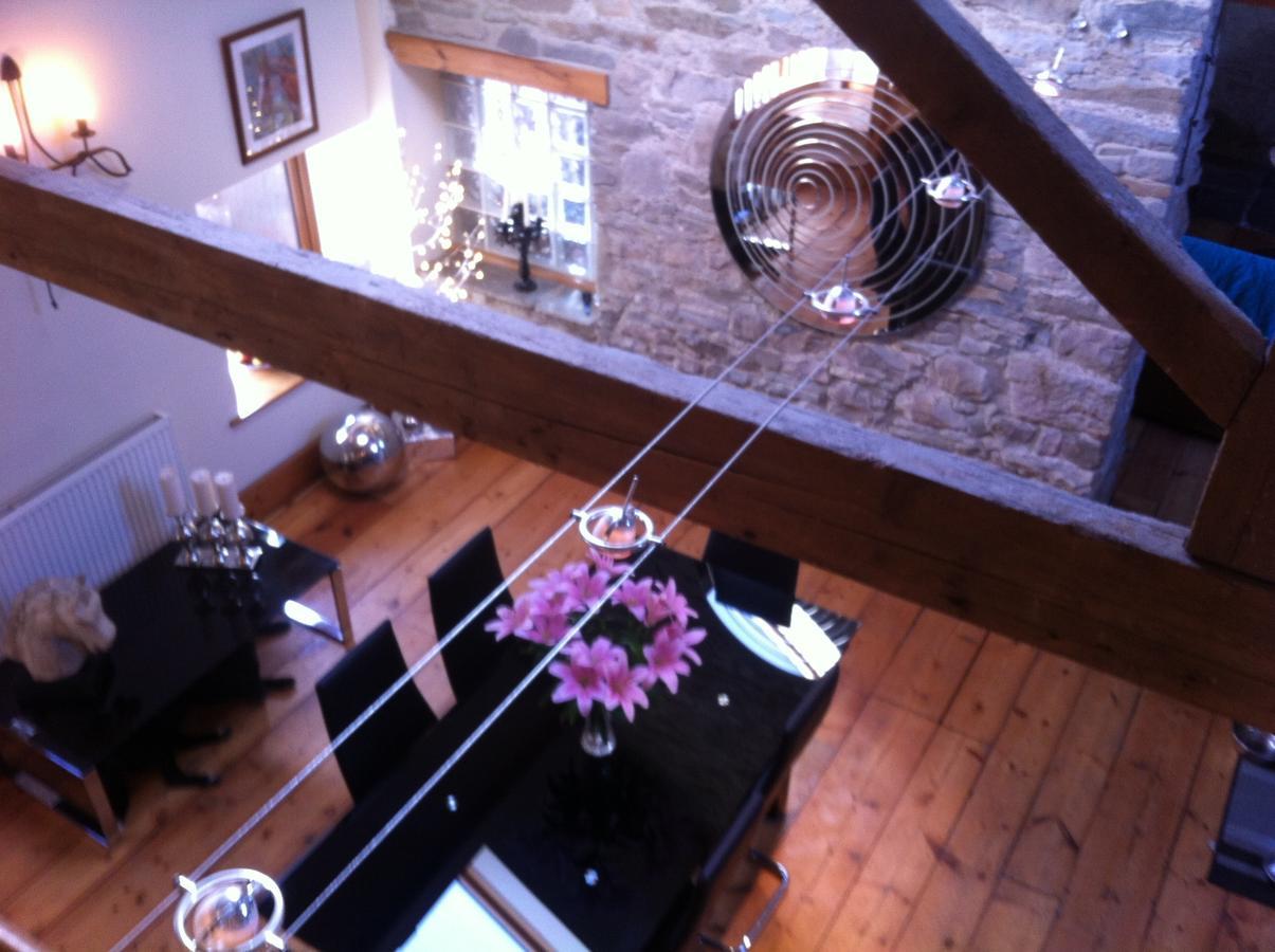 Beudy Bach Bed and Breakfast Cross Hands Δωμάτιο φωτογραφία