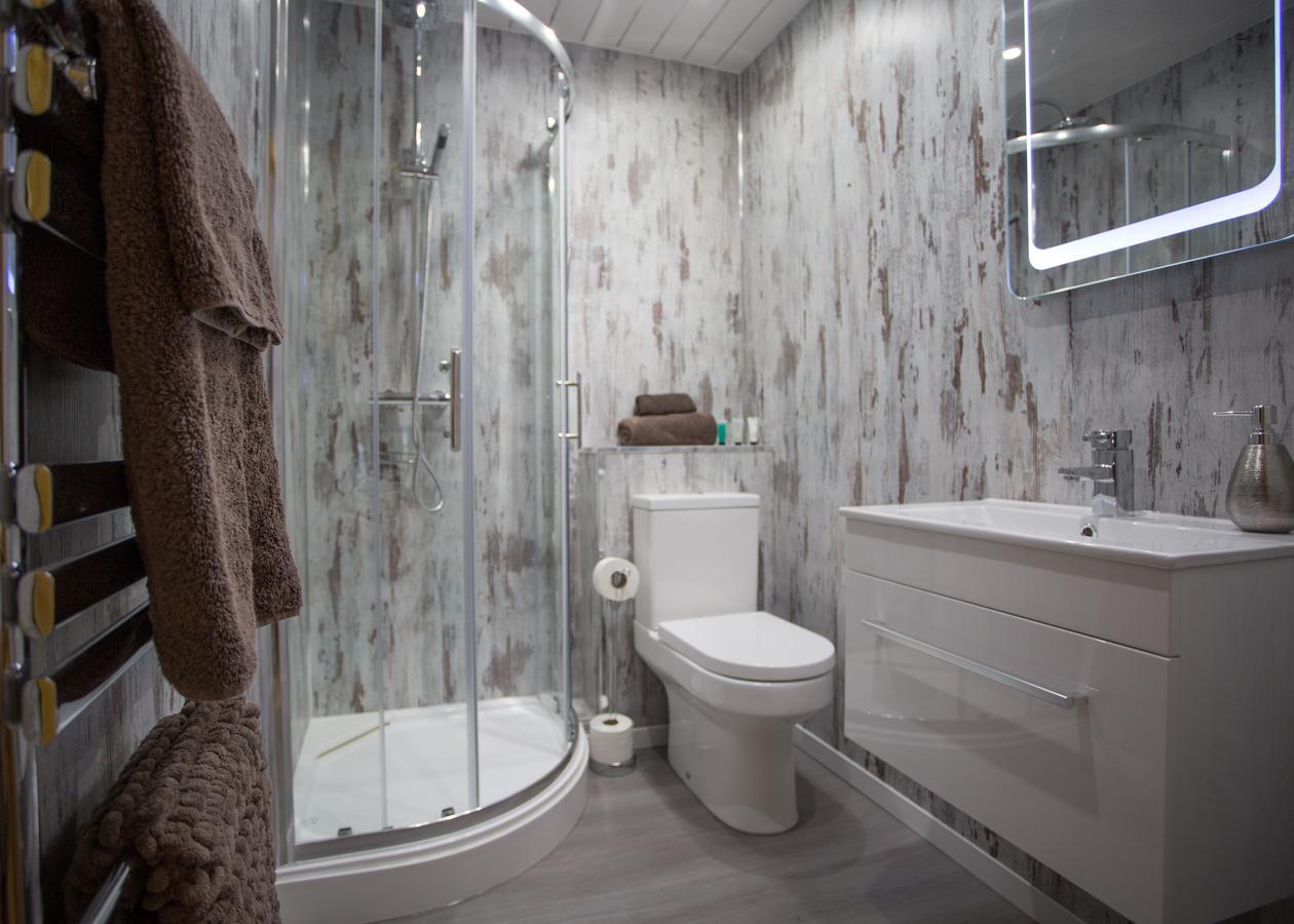 Beudy Bach Bed and Breakfast Cross Hands Εξωτερικό φωτογραφία
